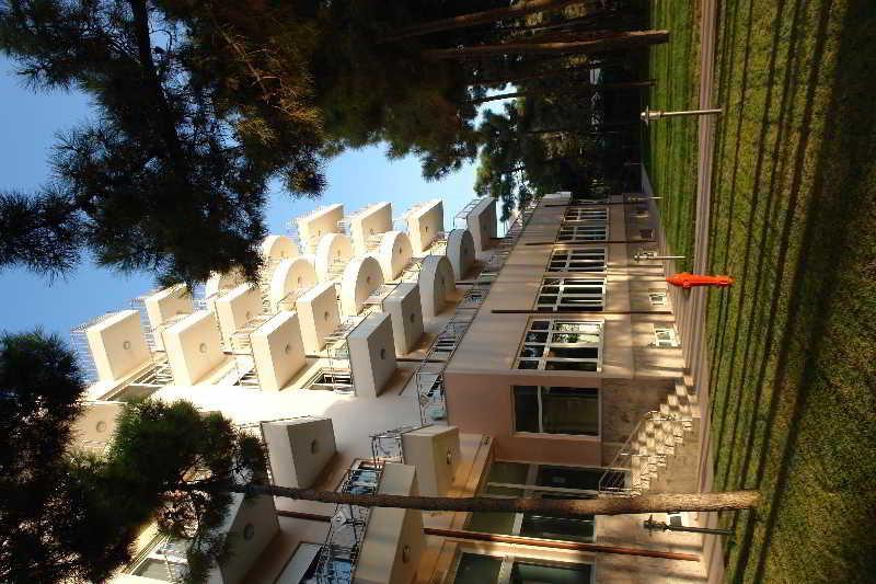 Dolce Vita Hotel Durrës 外观 照片